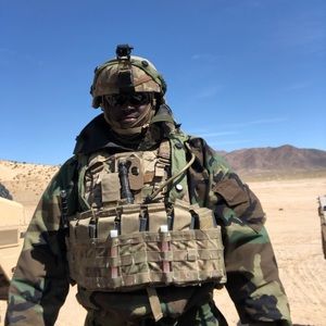 Meet your Posher, Thomas